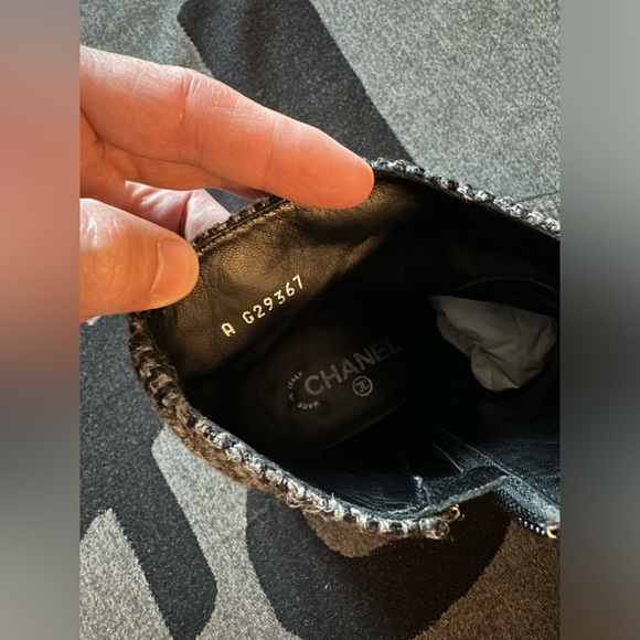 Chanel Men’s boots size 43 - Picture 12 of 16